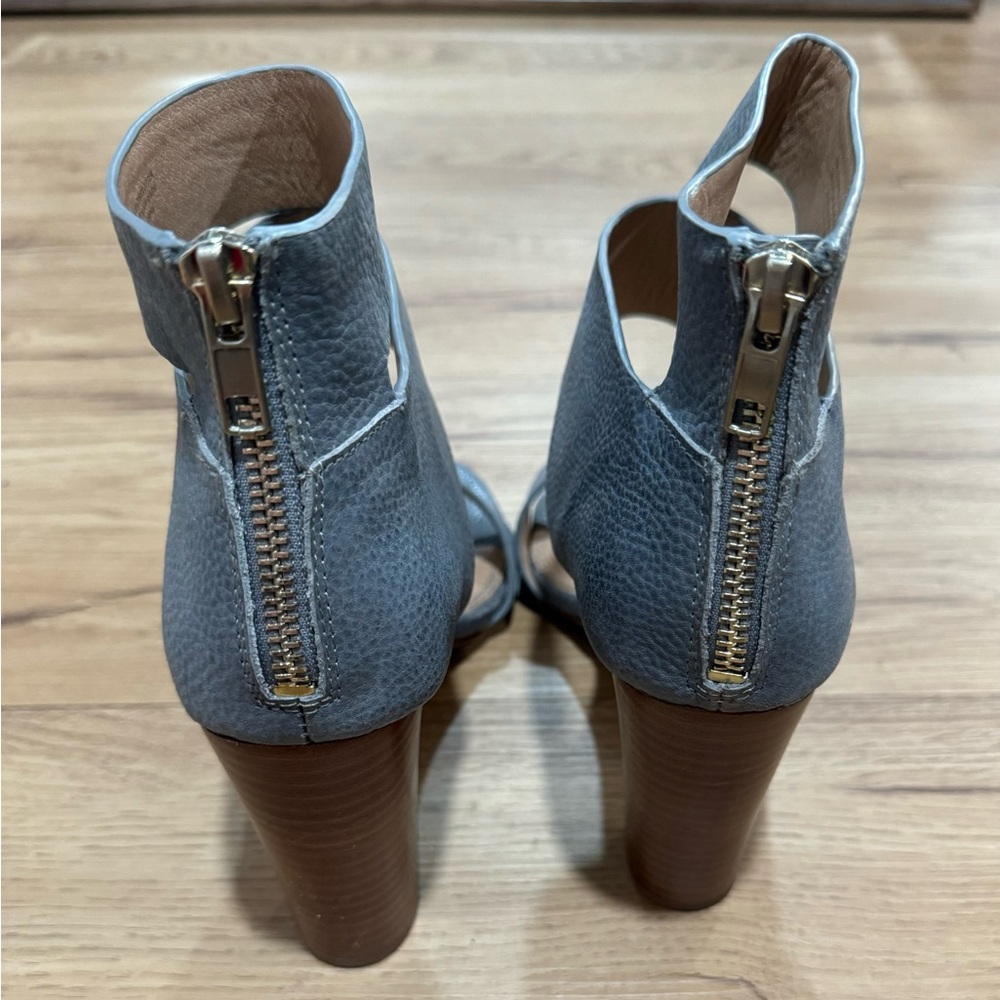 Slate Splendid Gladiator Open Toe Pump - image 3